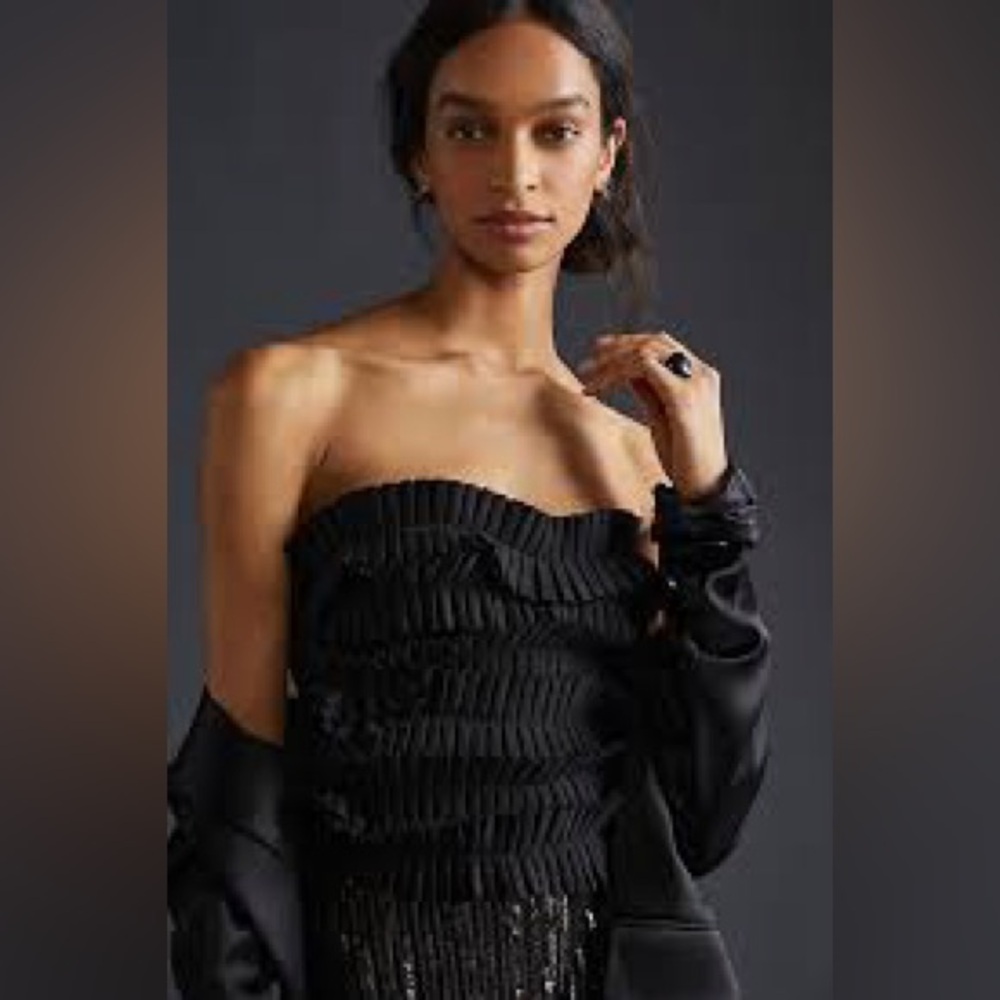 Anthropologie XS ruffled strapless top black EUC